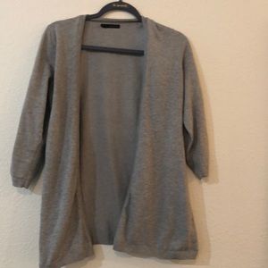 Grey 3/4 length sleeve sweater